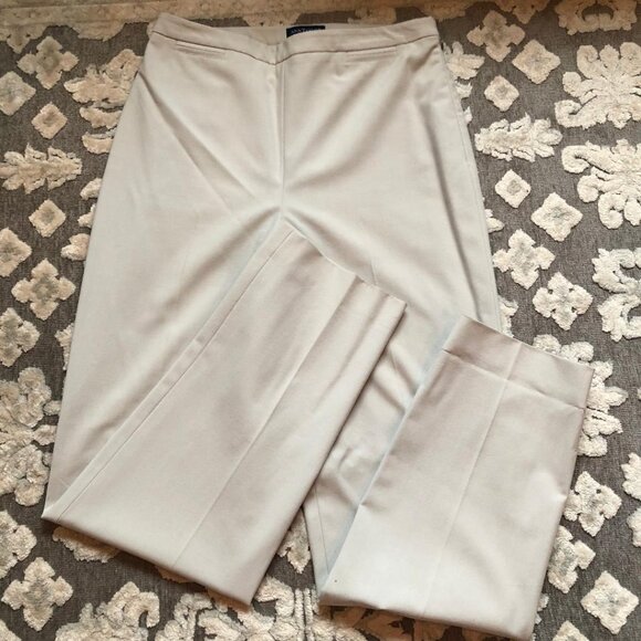 Ann Taylor Pants - Ann Taylor, Women's dress pants/trousers, Size: 4, Color: khaki/sand/cream/tan